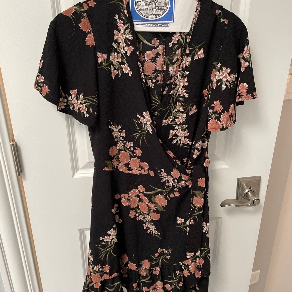 Floral summer dress (size S)